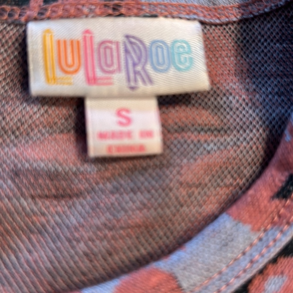 LuLaRoe Short Sleeve Dress Size Small - Picture 10 of 10